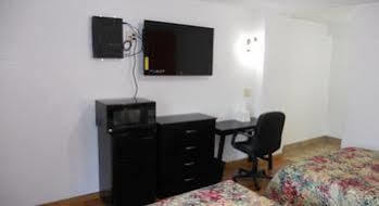 Knights Inn Harrisonville מראה חיצוני תמונה