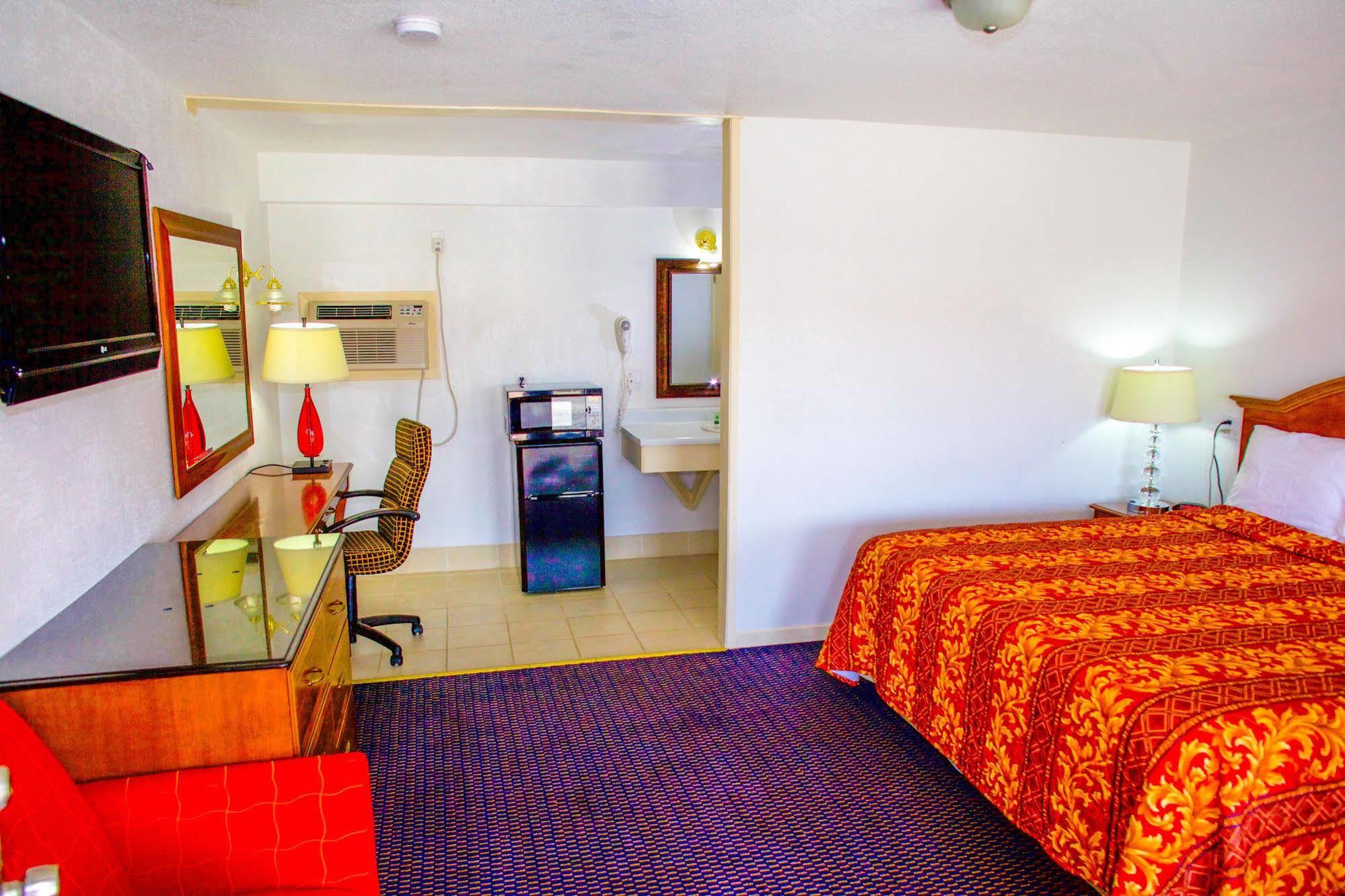 Knights Inn Harrisonville מראה חיצוני תמונה